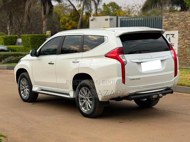 Mitsubishi Pajero Sport GLX 2016 White