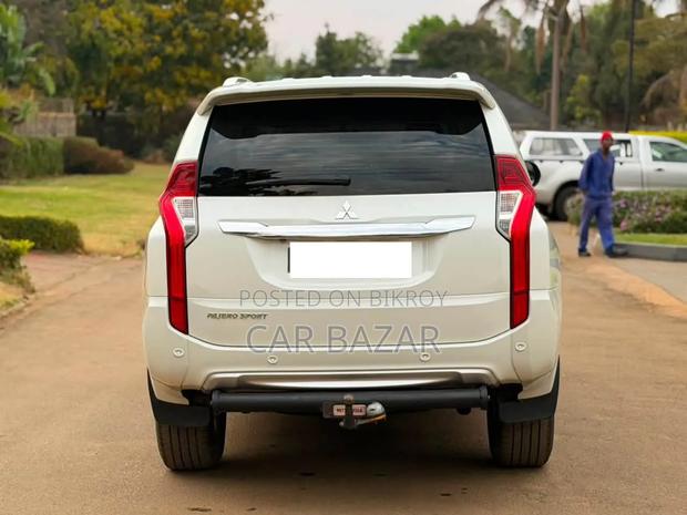 Mitsubishi Pajero Sport GLX 2016 White