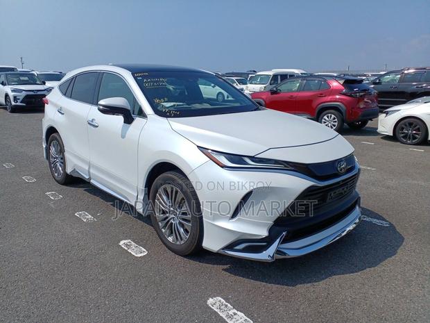 Toyota Harrier Z 2023 Pearl