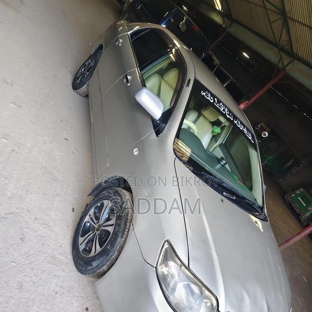 Toyota Corolla Sedan Automatic 2005 Beige