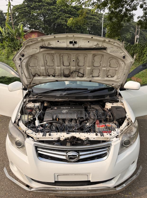 Toyota Corolla Fielder 2011 White