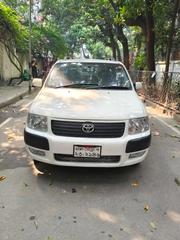 Toyota Succeed 2004 White for sale