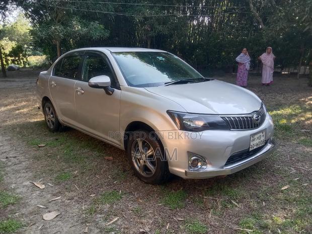 Toyota Axio 2012 Silver