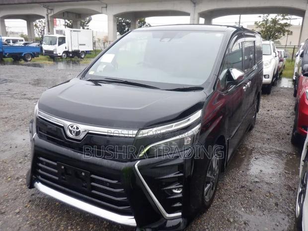 Toyota Voxy ZS Kirameki III 2WD 7-Seater 2021 Black