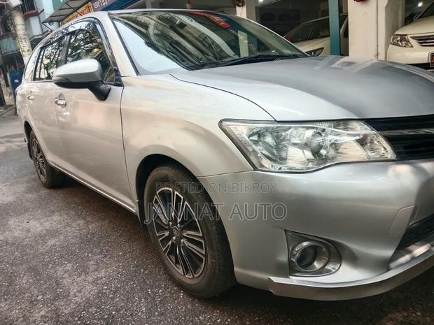 Toyota Corolla 2012 Silver