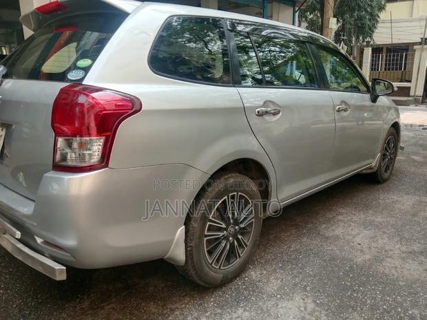 Toyota Corolla 2012 Silver