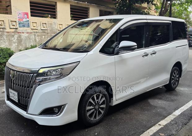 Toyota Esquire 2020 Pearl