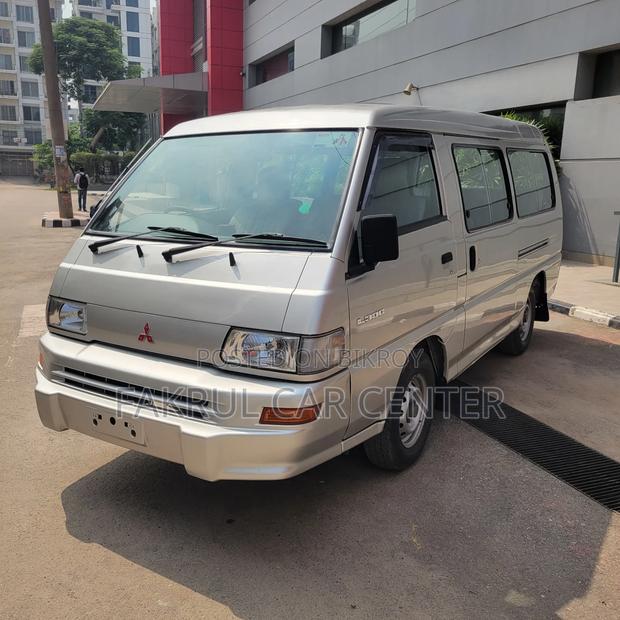 Mitsubishi L400 2013 Silver
