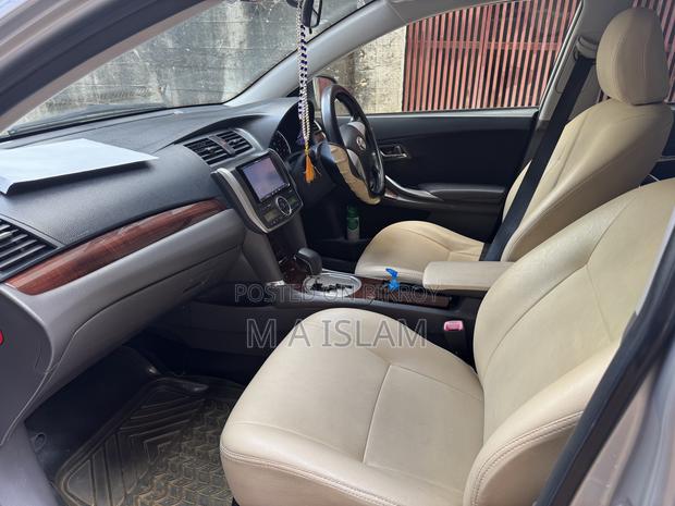 Toyota Allion 2012 Silver