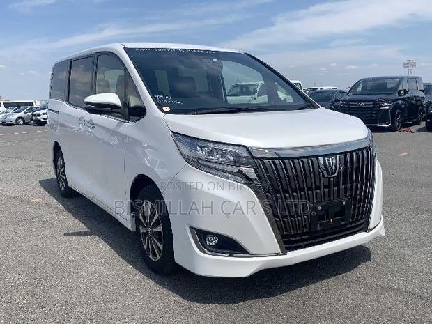 Toyota Esquire 2021 Pearl