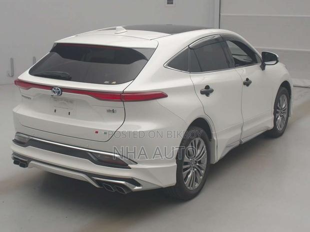Toyota Harrier 2.5 Hybrid 2021 Pearl