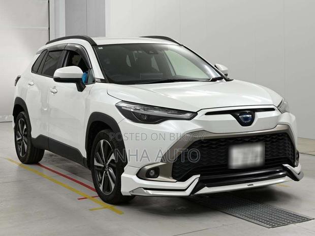 Toyota Corolla Cross 1.8 Hybrid FWD 2022 Pearl