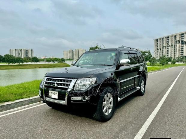 Mitsubishi Pajero V90 3.0 V6 GLS/GLX 2016 Black