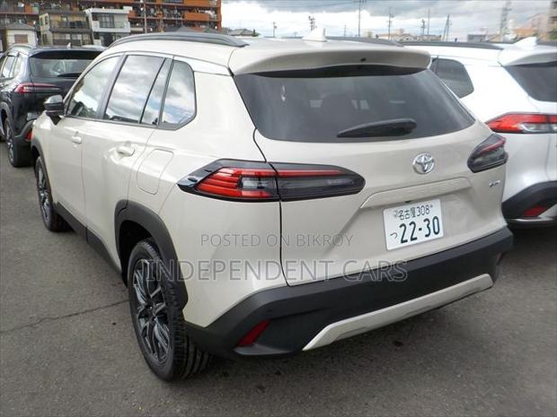 New Toyota Corolla Cross 2026 Beige