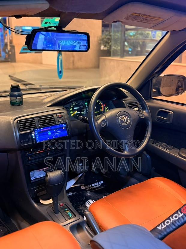 Toyota Corolla Sedan 1996