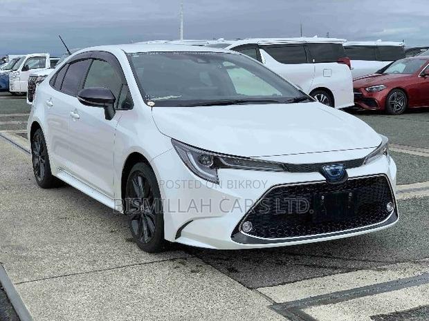 Toyota Corolla 2021 Pearl