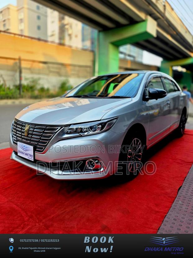 Toyota Premio 2020 Silver