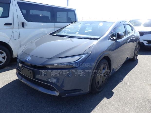 New Toyota Prius 2023 Gray