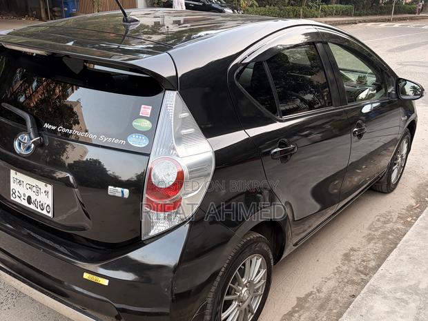 Toyota Aqua 2013 Black