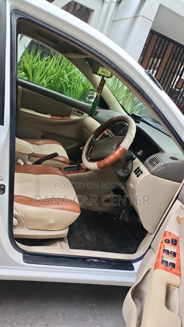 Toyota Corolla Sedan 2003 White
