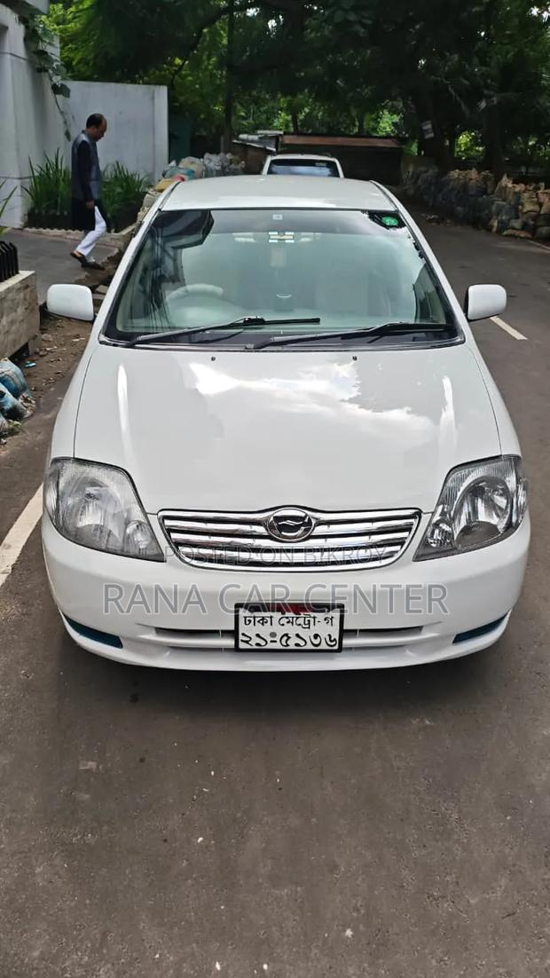 Toyota Corolla Sedan 2003 White