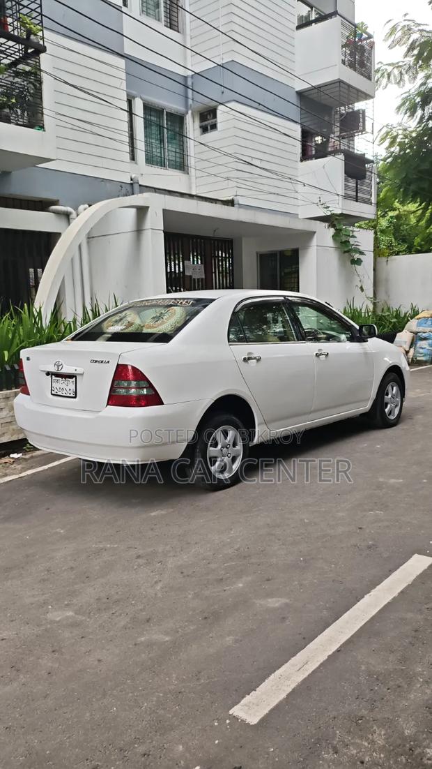 Toyota Corolla Sedan 2003 White