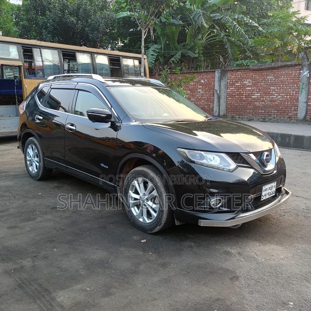 Nissan X-Trail 2.0 Hybrid FWD 2016 Black