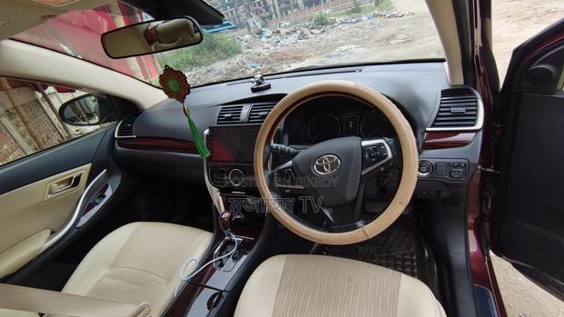 Toyota Premio 1.5 FWD 2021 Maroon