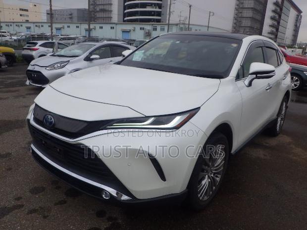 Toyota Harrier 2.5 Hybrid 2021 Pearl