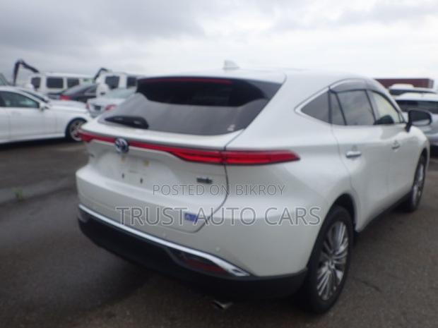 Toyota Harrier 2.5 Hybrid 2021 Pearl