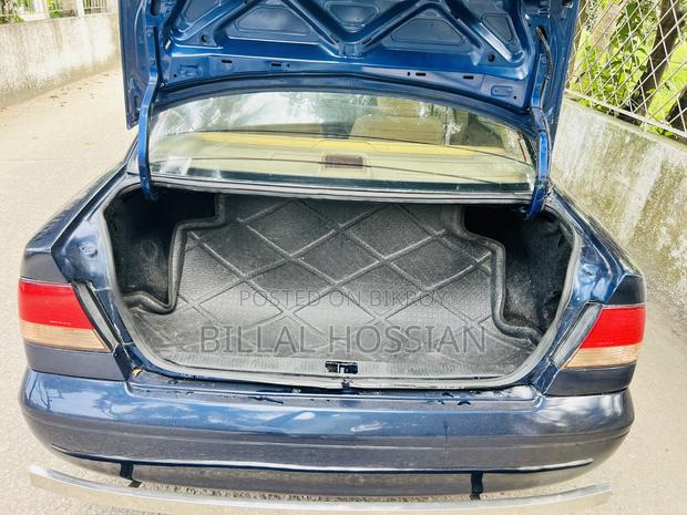 Nissan Sunny 2004 Blue