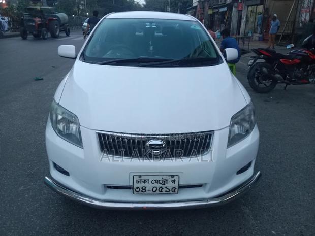 Toyota Axio 2012 Silver