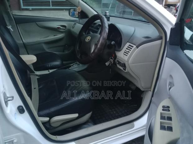 Toyota Axio 2012 Silver