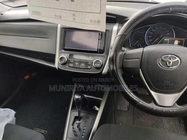 Toyota Axio 2021 Silver