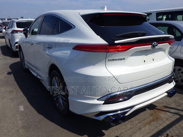 Toyota Harrier 2022 Pearl