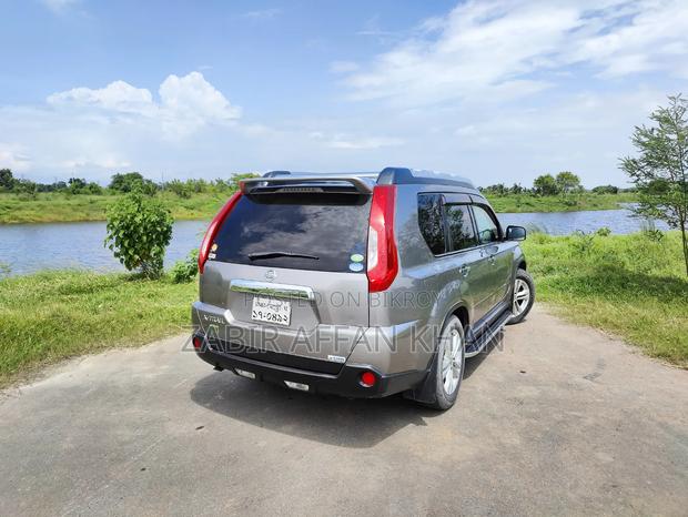 Nissan X-Trail 2.0 Petrol XE 2011 Gray