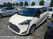 Toyota Sienta 2021 Pearl for sale