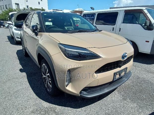 Toyota Yaris Cross 2021 Beige