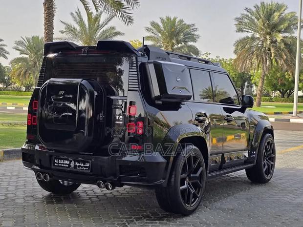 Land Rover Defender First Edition 2023 Black