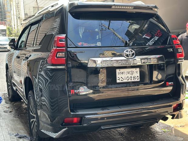 New Toyota Land Cruiser Prado 2.7 2020 Black