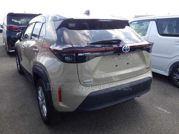 Toyota Yaris Cross 1.5 Hybrid FWD 2021 Beige