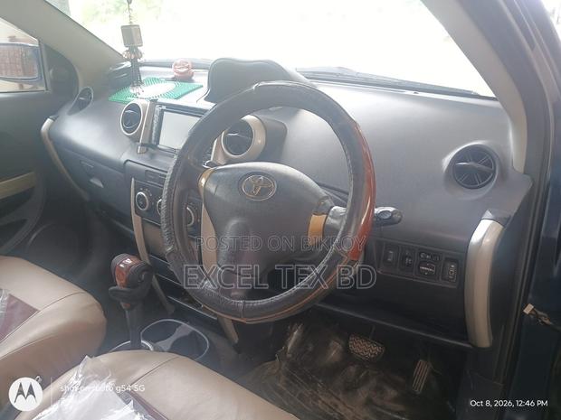 Toyota IST 2004 Blue