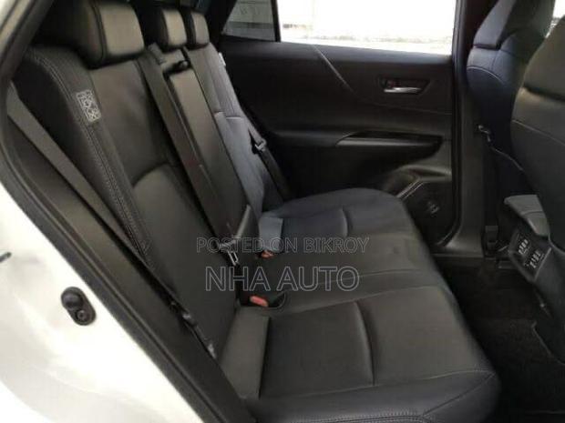 Toyota Harrier 2.5 Hybrid 2021 Pearl