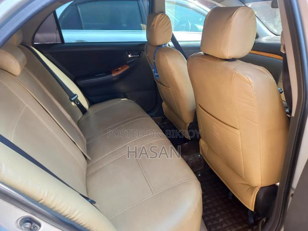 Toyota Corolla Sedan 2005 Silver