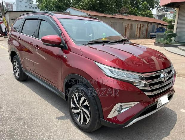 Toyota Rush 2022 Red