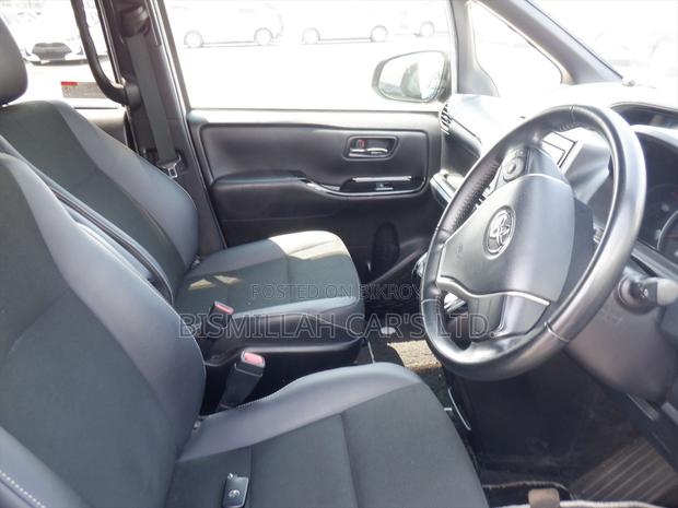 Toyota Noah 2020 Pearl
