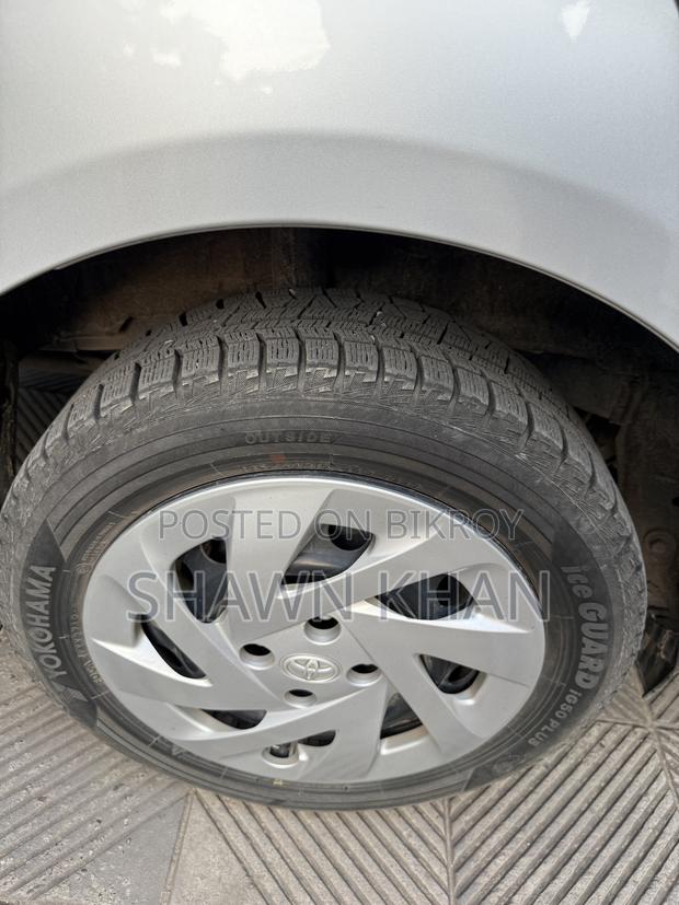 Toyota Axio 2020 Silver