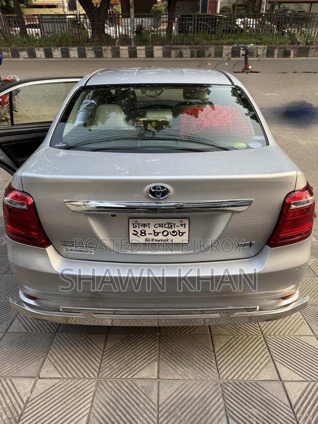 Toyota Axio 2020 Silver