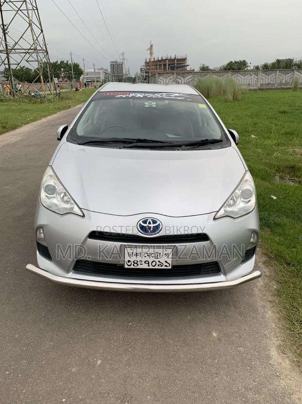 Toyota Aqua 2012 Silver