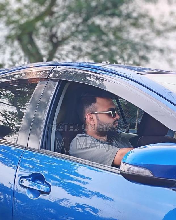 Toyota Aqua 2012 Blue